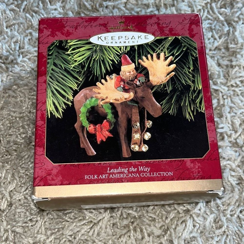 HALLMARK  KEEPSAKE LEADING THE WAY  FOLK ART AMERICANA COLLECTION